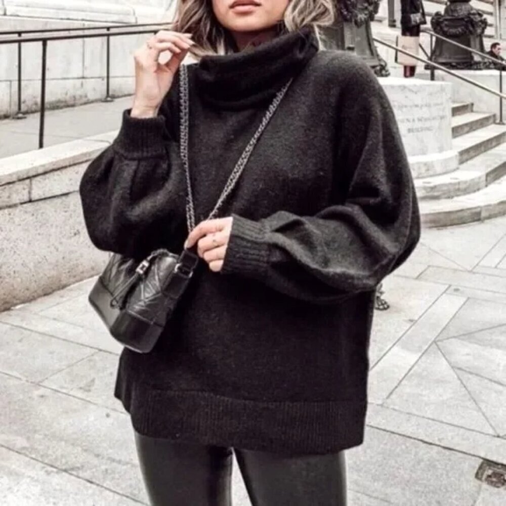 Aritzia Babaton The Group Adichie  Oversized Turtleneck Sweater Black Medium